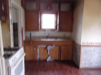 W606 Robert St, Menominee, MI 49858 - photo 3