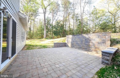 23071 Piney Wood Cir, California, MD 20619 - photo 5