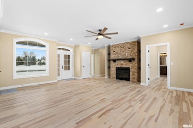 3735 Grandview Ct, Pekin, IL 61554 - photo 6