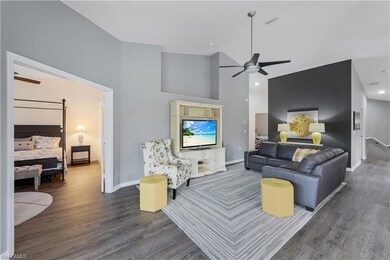6350 Lexington Ct unit 201, Naples, FL 34110 - photo 5
