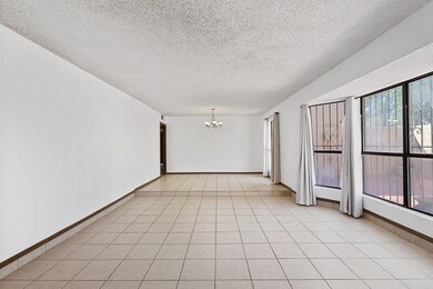 424 Linger Ln, Horizon City, TX 79928 - photo 6