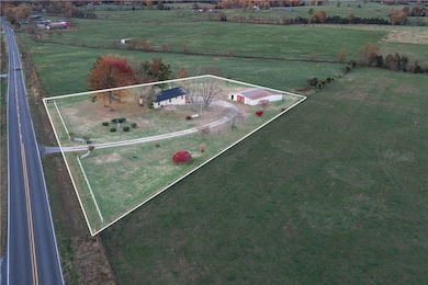 20570 Highway 62, Garfield, AR 72732 - photo 7