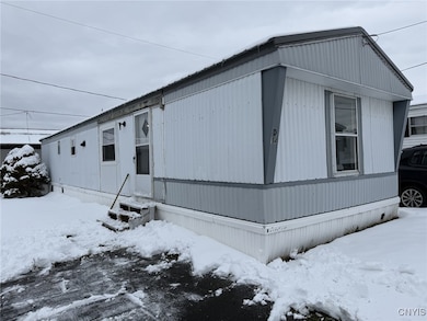 1705 Lemoyne Ave unit D14, Syracuse, NY 13208 - photo 3