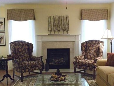 517 Ideal Ln unit 606, Ludlow, MA 01056 - photo 7