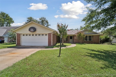 801 W Utica St, Broken Arrow, OK 74011 - photo 2