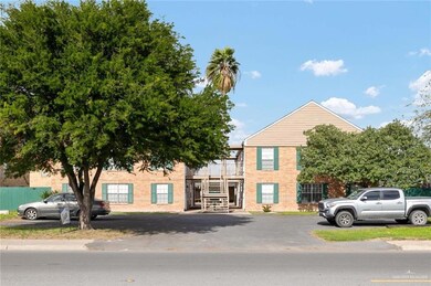 1006 W Kelly Ave unit C, Pharr, TX 78577 - photo 2