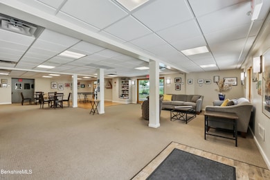 150 Clubhouse