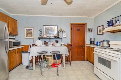 57 Gledhill Ave, Everett, MA 02149 - photo 6