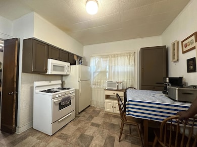 2237 N 40th St unit 2239, Milwaukee, WI 53208 - photo 2