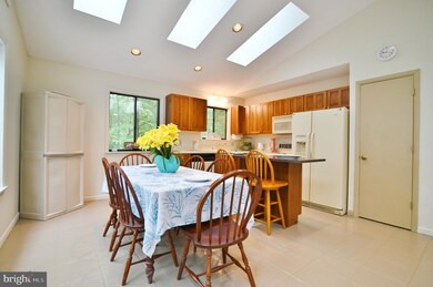 347 Brian Dr, Basye, VA 22810 - photo 6