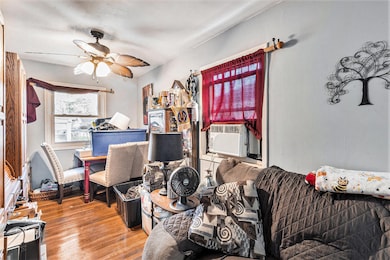 2901 Palmer St, Lansing, MI 48910 - photo 6