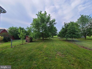 7362 Windmill Rd, Greencastle, PA 17225 - photo 3