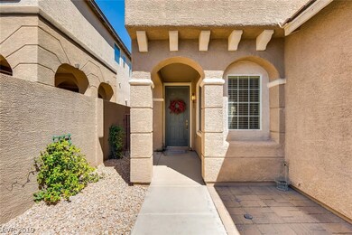 Beautiful Courtyard Entry