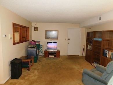 4700 N Main St unit 5B, Fall River, MA 02720 - photo 7