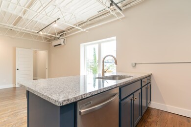 614 E Main St unit 207, Chattanooga, TN 37408 - photo 3