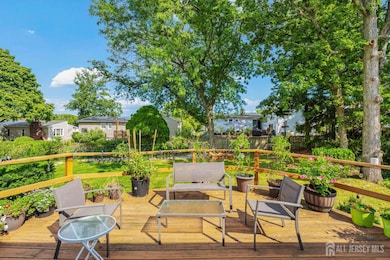 62 Harmon Rd, Edison, NJ 08837 - photo 5