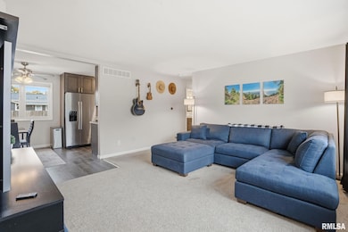 2612 Crestview Dr, Bettendorf, IA 52722 - photo 4