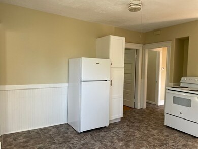 472 N Washington St unit 2, North Attleboro, MA 02760 - photo 6