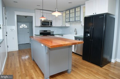 24678 Maddox Rd, Chaptico, MD 20621 - photo 5