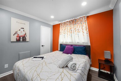 3611 Graustark St unit 4, Houston, TX 77006 - photo 5