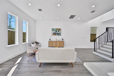 2333 Paul Quinn St, Houston, TX 77091 - photo 7