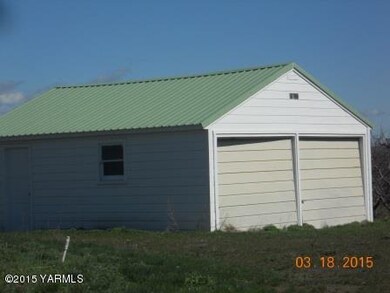 Garage.JPG