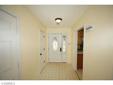 Foyer - Spacious Open Foyer