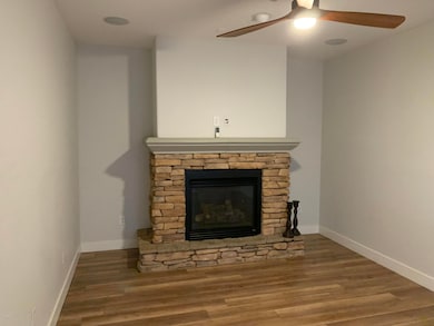 839 S Adam Way, Gilbert, AZ 85296 - photo 5