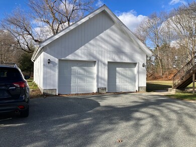 975 S Main St unit 2, Attleboro, MA 02703 - photo 3