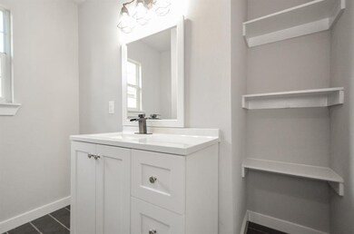 5743 Belvedere St, Houston, TX 77021 - photo 2