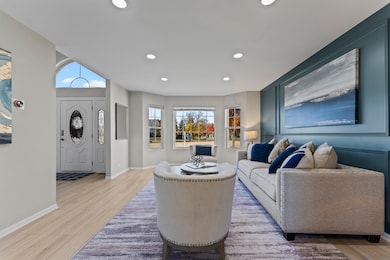 1655 Whispering Oaks Ct, West Chicago, IL 60185 - photo 6