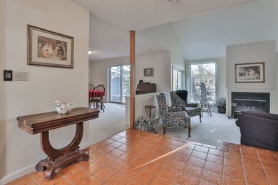 35 Walden Pond Dr, Nashua, NH 03064 - photo 3