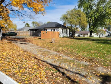 200 N Clay St, Edinburgh, IN 46124 - photo 6