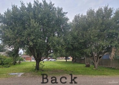 504 Tulip Cir, Alamo, TX 78516 - photo 6