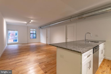 226 Church St unit 215, Philadelphia, PA 19106 - photo 4