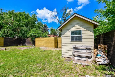 7021 Finn St, Houston, TX 77022 - photo 7