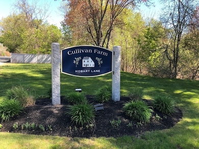 30 Hobart Ln unit 30, Rockland, MA 02370 - photo 2