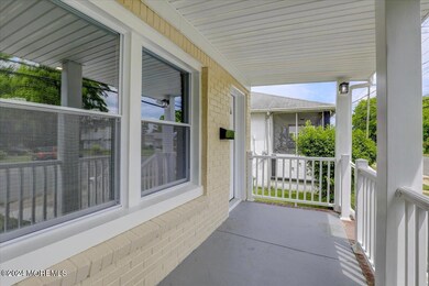 03-Front Porch