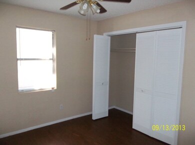 910 Dartmouth St, San Marcos, TX 78666 - photo 4