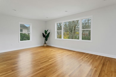 119 Forest St, New Canaan, CT 06840 - photo 4