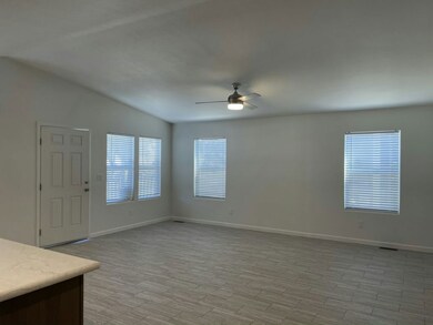 18027 N 17th Place unit 92, Phoenix, AZ 85022 - photo 3
