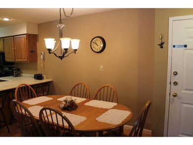 230 Main St unit 230, Lincoln, NH 03251 - photo 6