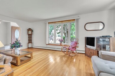 577 Lyon St, Ludlow, MA 01056 - photo 7