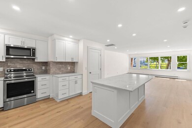 354 Gifford St unit 6, Falmouth, MA 02540 - photo 3