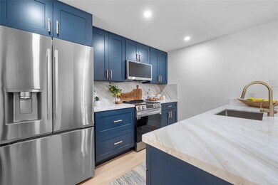 9135A SW 20th Place, Davie, FL 33324 - photo 2