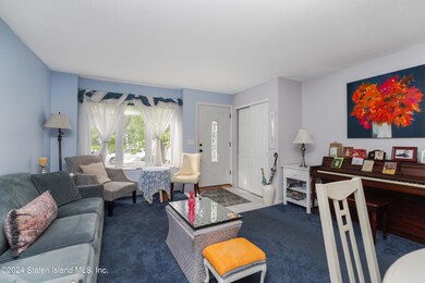159 Shiel Ave, Staten Island, NY 10309 - photo 6