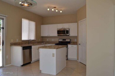 kitchen (2)