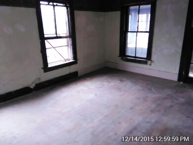 8 Cheney St, Franklin, NH 03235 - photo 6