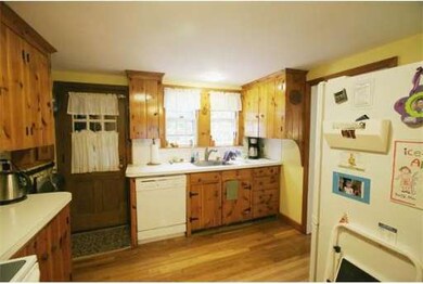 123 Bedford Rd, Lincoln, MA 01773 - photo 6