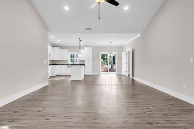 120 Spearman Dr, Pelzer, SC 29669 - photo 4